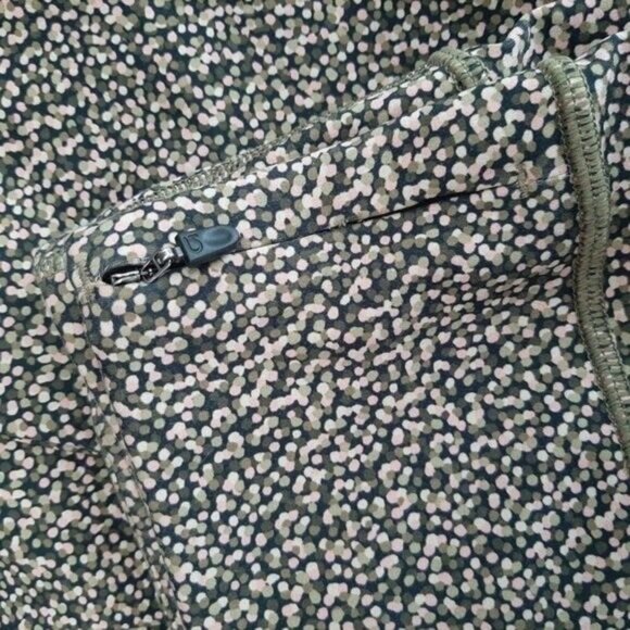 GAP Fit Eclipse Athletic Crop Leggings Dot Patern Regular Sz M - Picture 12 of 12